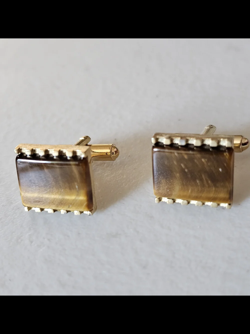 Vintage 1970s Men’s Tiger’s Eye Gold Tone Cufflinks Square Mid-Century